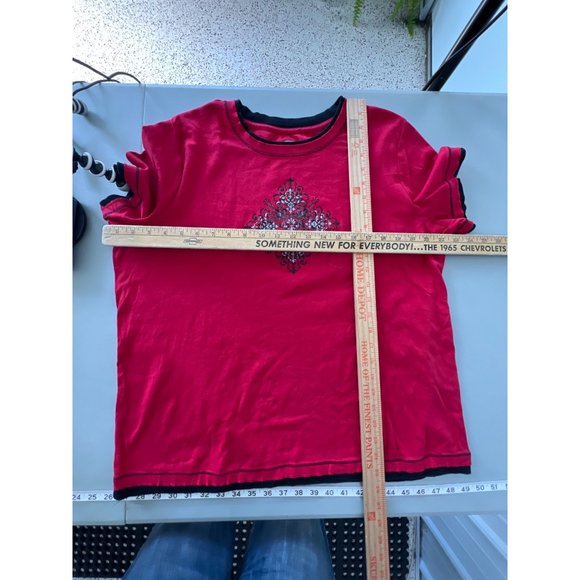 SJB Active Short Sleeve Graphic Tee Women 1X Red Cotton Layered Classic Trendy - Picture 4 of 8